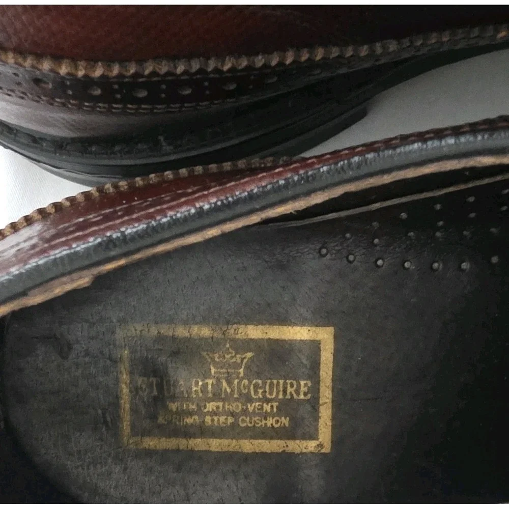 Men's Brown Leather Wingtip Shoes